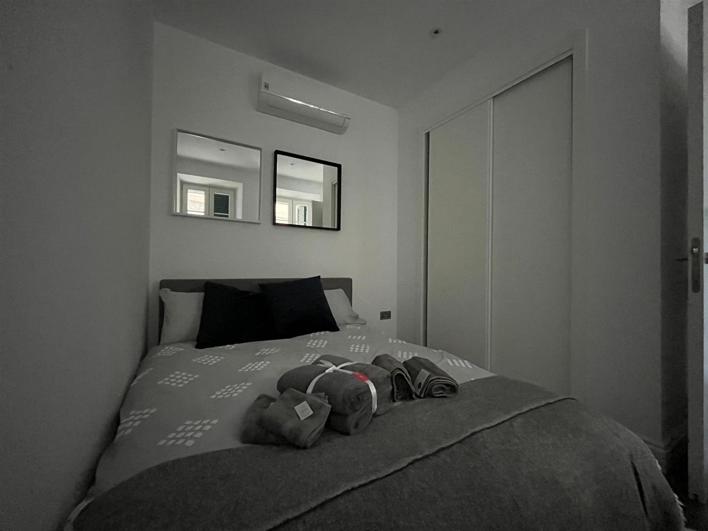  Image of Apartment - 1 Bedrooms - 1 Bathrooms for Rental in The Arches-Gibraltar, Image 9
